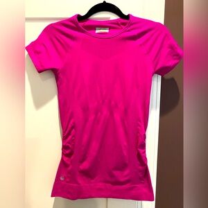 Athleta shirt short sleeve size small